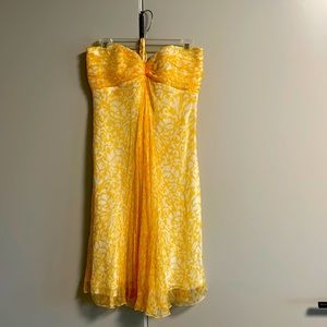 Yellow and white Laundry by Shelli Segal dress